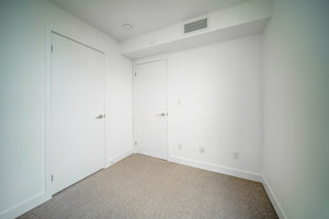 LR (18 of 22).jpg